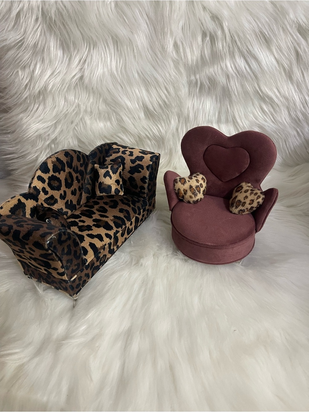 Cheetah jewelry couch set (2pc)
